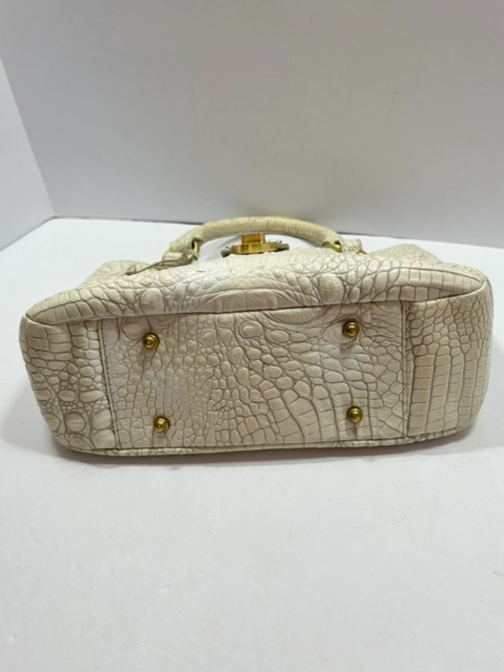 Brahmin Melbourne Croc-Embossed Leather Satchel Vanilla Beige w/Gold Hardware - Picture 4 of 13